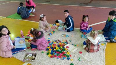 Projeto "Viajando na ImaginaÃ§Ã£o" Encanta Alunos na Escola Municipal Dr. LeocÃ¡dio JosÃ© Correia
