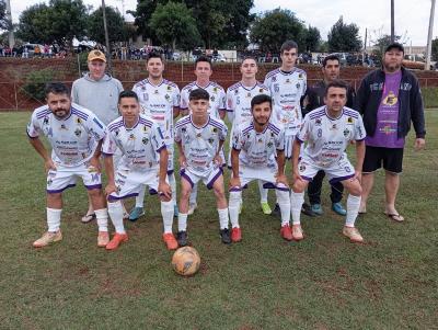 UniÃ£o Juventude conquista os titulos do Municipal de Futebol Sete em Porto Barreiro 