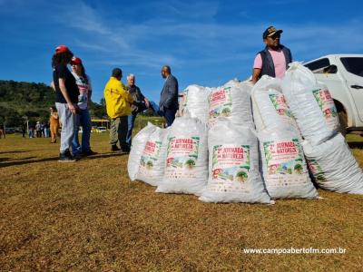 Aldeia de Rio das Cobras em Nova Laranjeiras recebe caravana com representantes dos governos federal e estadual