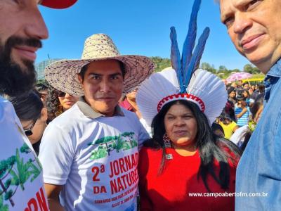 Aldeia de Rio das Cobras em Nova Laranjeiras recebe caravana com representantes dos governos federal e estadual