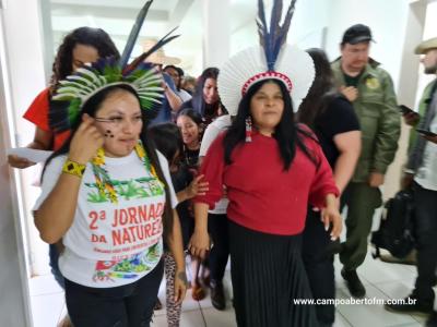 Aldeia de Rio das Cobras em Nova Laranjeiras recebe caravana com representantes dos governos federal e estadual