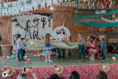 Festa da Escola Vicentina SantÂ´Ana reuniu milhares de pessoas em Laranjeiras do Sul