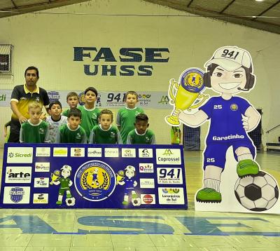 ComeÃ§aram os jogos eliminatorios da Copa Garotinho de Futsal Categorias de Base