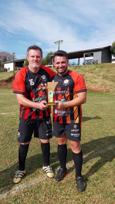 Futebol Sete 35+ de Laranjeiras do Sul Ã© Tetra CampeÃ£o dos JarcanÂ´s 