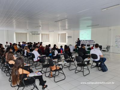 Secretaria de AssistÃªncia Social em parceria com a Acils, realizou palestra sobre o Combate ao Trabalho Infantil