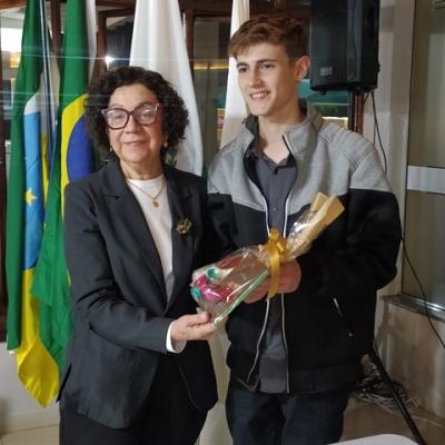 LS: Nelci Maximowski assume presidÃªncia do Lions Clube