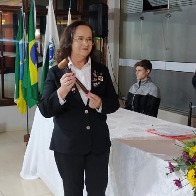 LS: Nelci Maximowski assume presidÃªncia do Lions Clube