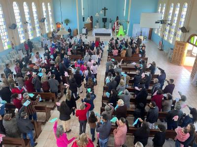 Encerramento dos 40 Anos da Comunidade Nossa Senhora do PerpÃ©tuo Socorro Ã© Marcado por Grande Festa no Bairro Cristo Rei