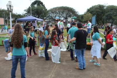 COPROSSEL E SICOOB: Celebrando o Cooperativismo com SaÃºde, Meio Ambiente e Comunidade