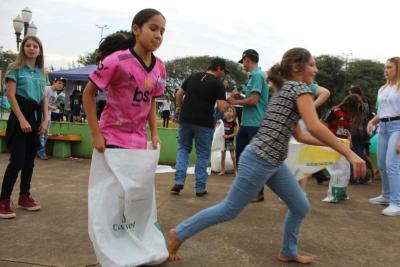 COPROSSEL E SICOOB: Celebrando o Cooperativismo com SaÃºde, Meio Ambiente e Comunidade