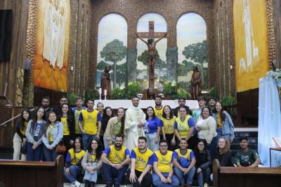FiÃ©is lotaram a Igreja Matriz no 1Âº dia da Novena em louvor a Padroeira SantÂ´Ana