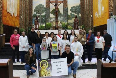 3Âº dia da Novena em Louvor a Padroeira SantÂ´Ana teve benÃ§Ã£o especial para viÃºvos e idosos