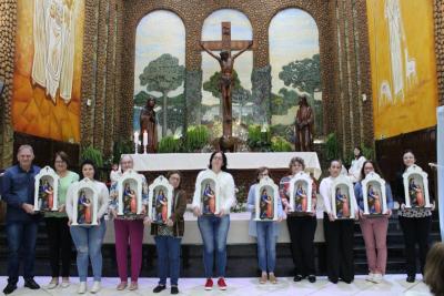 3Âº dia da Novena em Louvor a Padroeira SantÂ´Ana teve benÃ§Ã£o especial para viÃºvos e idosos