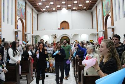 3Âº dia da Novena em Louvor a Padroeira SantÂ´Ana teve benÃ§Ã£o especial para viÃºvos e idosos