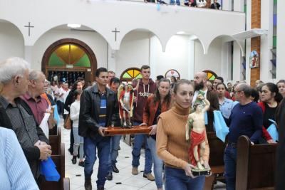 4Âº dia da Novena da Padroeira SantÂ´Ana foi presidida pelo Padre Adriano Toczeck