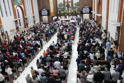4Âº dia da Novena da Padroeira SantÂ´Ana foi presidida pelo Padre Adriano Toczeck