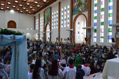Chegada da Cavalgada com Santa Missa foi o ponto alto da programaÃ§Ã£o deste domingo da Festa de SantÂ´Ana