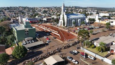 Chegada da Cavalgada com Santa Missa foi o ponto alto da programaÃ§Ã£o deste domingo da Festa de SantÂ´Ana