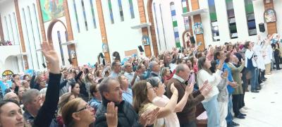 Novena da Padroeira SantÂ´Ana teve benÃ§Ã£o das famÃ­lias no 6Âº dia