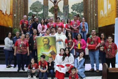 Novena da Padroeira SantÂ´Ana teve benÃ§Ã£o das famÃ­lias no 6Âº dia