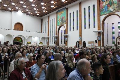 Novenas da Padroeira SantÂ´Ana teve centenas de devotos no seu encerramento
