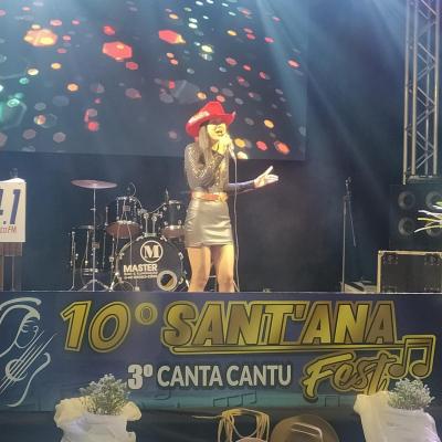 Grandes intÃ©rpretes na segunda noite do 10Âº Santâ€™Ana Fest