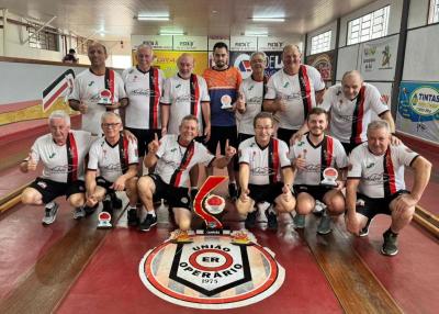 Em casa, BolÃ£o Masculino de Laranjeiras do Sul conquista a Etapa da Regional do Estadual 