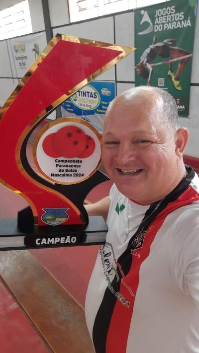 Em casa, BolÃ£o Masculino de Laranjeiras do Sul conquista a Etapa da Regional do Estadual 
