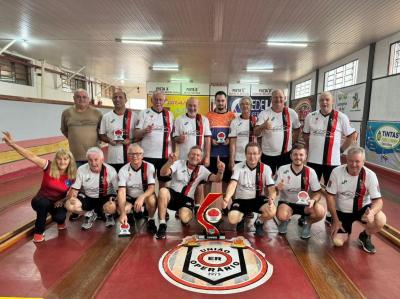 Em casa, BolÃ£o Masculino de Laranjeiras do Sul conquista a Etapa da Regional do Estadual 