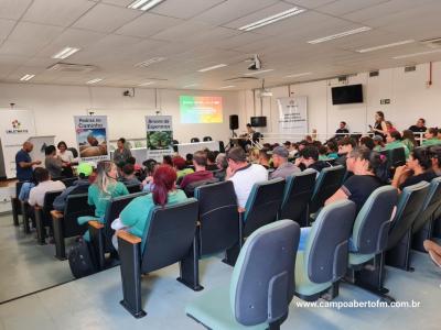 UFFS Campus Laranjeiras do Sul Ã© sede de encontro da Itaipu Binacional com municÃ­pios que possuem Unidades de ValorizaÃ§Ã£o de ReciclÃ¡veis