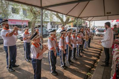 LS: Feira de artesanato segue atÃ© hoje ao lado da rodoviÃ¡ria