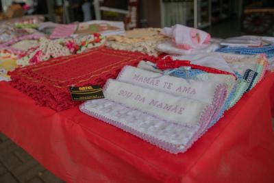 LS: Feira de artesanato segue atÃ© hoje ao lado da rodoviÃ¡ria