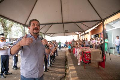 LS: Feira de artesanato segue atÃ© hoje ao lado da rodoviÃ¡ria