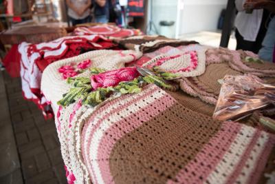 LS: Feira de artesanato segue atÃ© hoje ao lado da rodoviÃ¡ria