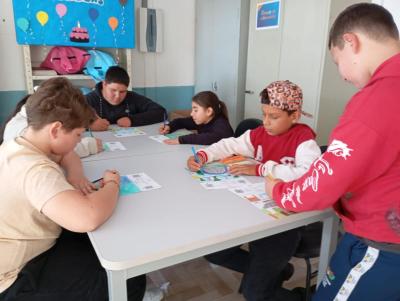 Escola Municipal JosÃ© BonifÃ¡cio estÃ¡ desenvolvendo o Projeto Pequenos Escritores