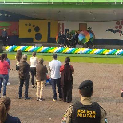 LS: Encerramento da Semana da PÃ¡tria teve apresentaÃ§Ãµes artÃ­sticas