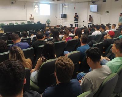 LS: UFFS promove 1Âª Semana do curso de AdministraÃ§Ã£o 