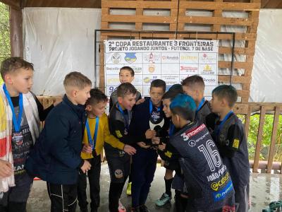 Ong GuaraniaÃ§u 9 e 13 e Profut 11 sÃ£o os campeÃµes da Copa Projeto Jogando Juntos de Base