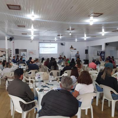 LS: Itaipu reÃºne mais de 40 entidades e instala NÃºcleo de CooperaÃ§Ã£o Socioambiental da Cantu