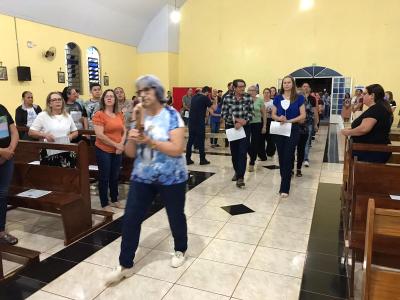 Missa com Novenas em louvor a SÃ£o Miguel reuniu dezenas de FiÃ©is neste sÃ¡bado (21)
