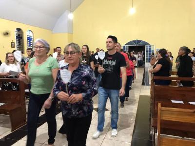 Missa com Novenas em louvor a SÃ£o Miguel reuniu dezenas de FiÃ©is neste sÃ¡bado (21)