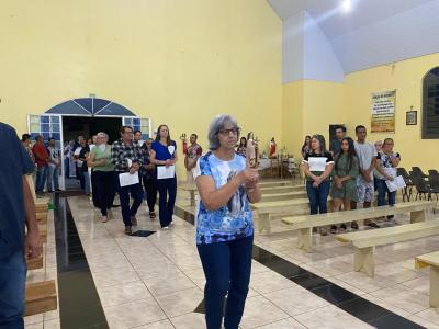 Missa com Novenas em louvor a SÃ£o Miguel reuniu dezenas de FiÃ©is neste sÃ¡bado (21)