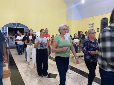 Missa com Novenas em louvor a SÃ£o Miguel reuniu dezenas de FiÃ©is neste sÃ¡bado (21)