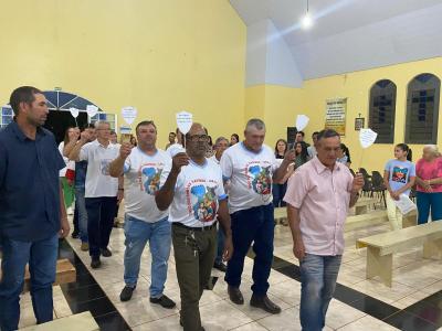 Missa com Novenas em louvor a SÃ£o Miguel reuniu dezenas de FiÃ©is neste sÃ¡bado (21)