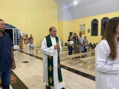 Missa com Novenas em louvor a SÃ£o Miguel reuniu dezenas de FiÃ©is neste sÃ¡bado (21)