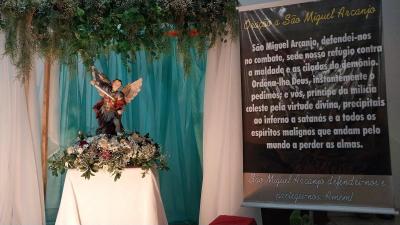 3Âº dia da Novena em louvor a SÃ£o Miguel teve a participaÃ§Ã£o da Comunidade Frei GalvÃ£o e RCC