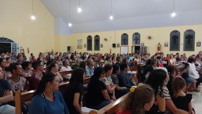 3Âº dia da Novena em louvor a SÃ£o Miguel teve a participaÃ§Ã£o da Comunidade Frei GalvÃ£o e RCC