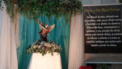 3Âº dia da Novena em louvor a SÃ£o Miguel teve a participaÃ§Ã£o da Comunidade Frei GalvÃ£o e RCC