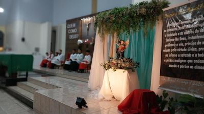 3Âº dia da Novena em louvor a SÃ£o Miguel teve a participaÃ§Ã£o da Comunidade Frei GalvÃ£o e RCC