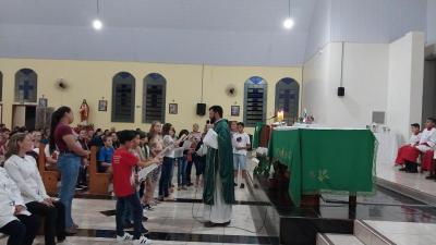 3Âº dia da Novena em louvor a SÃ£o Miguel teve a participaÃ§Ã£o da Comunidade Frei GalvÃ£o e RCC